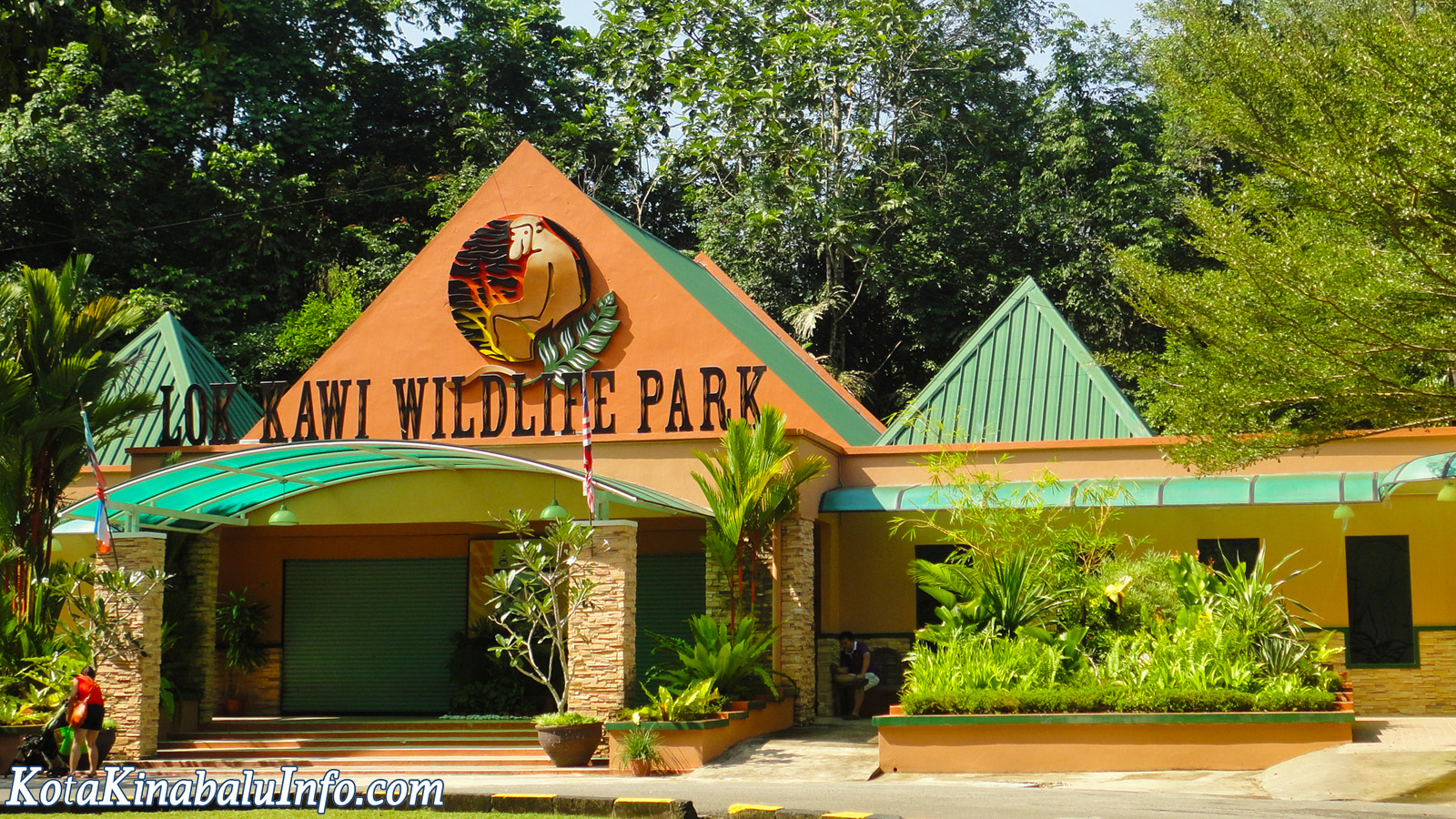 Lok Kawi Wildlife Park - Kota Kinabalu Info