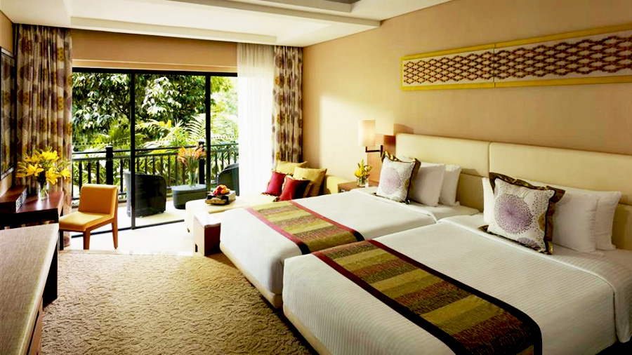 Shangri-la's Rasa Ria Resort - Bedroom